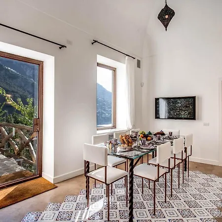Vip With Magnificent Views And A Beautiful Pool, 8 People