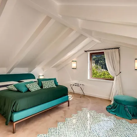Vip With Magnificent Views And A Beautiful Pool, 8 People Amalfi